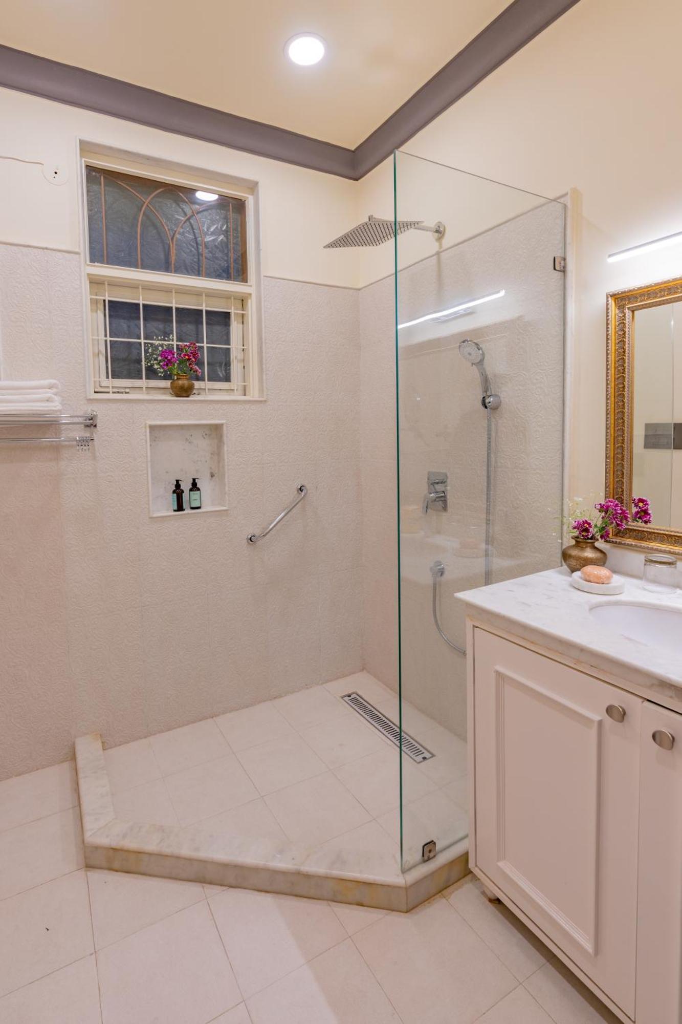 Laalee Hotel Jaipur Phòng bức ảnh