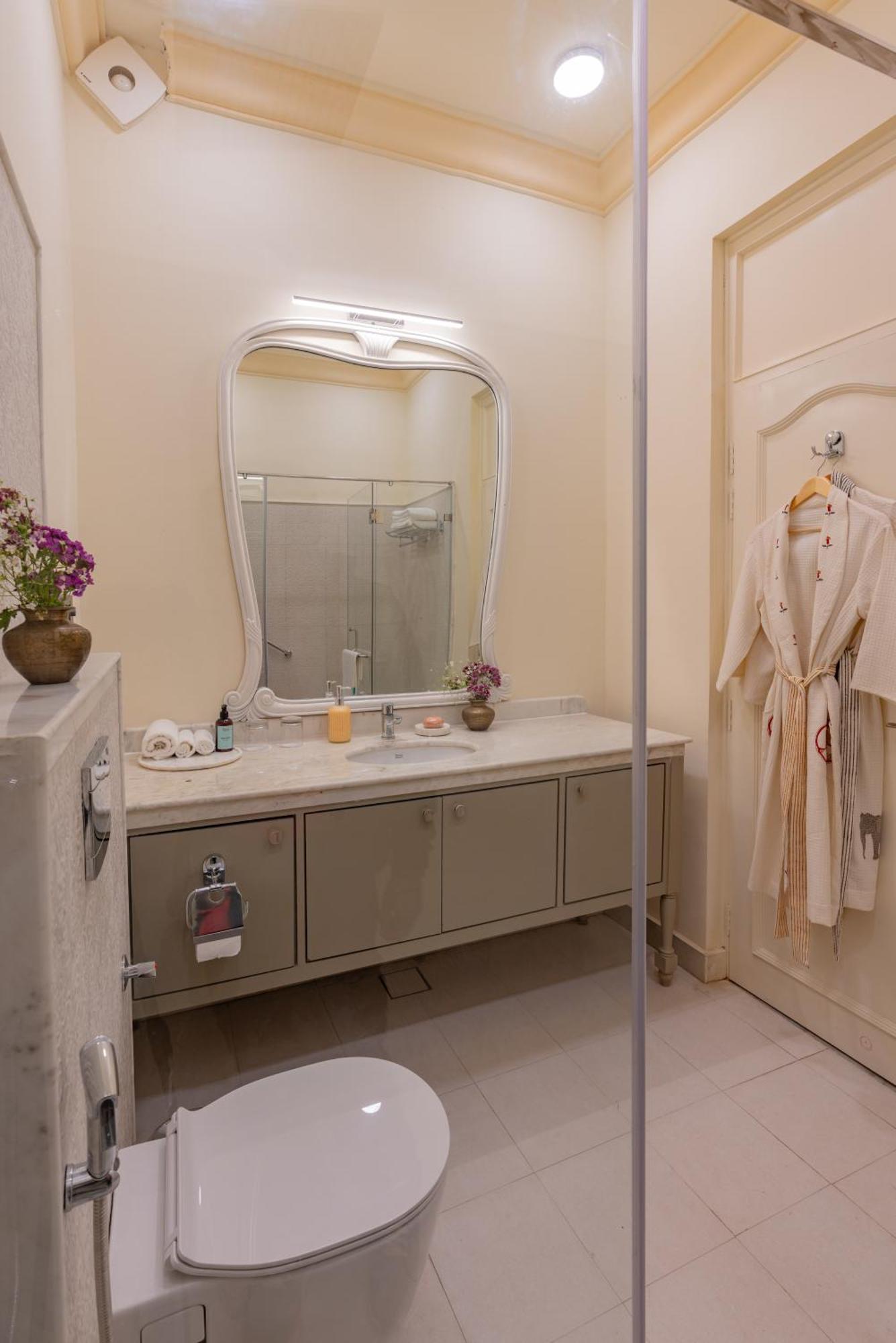 Laalee Hotel Jaipur Phòng bức ảnh