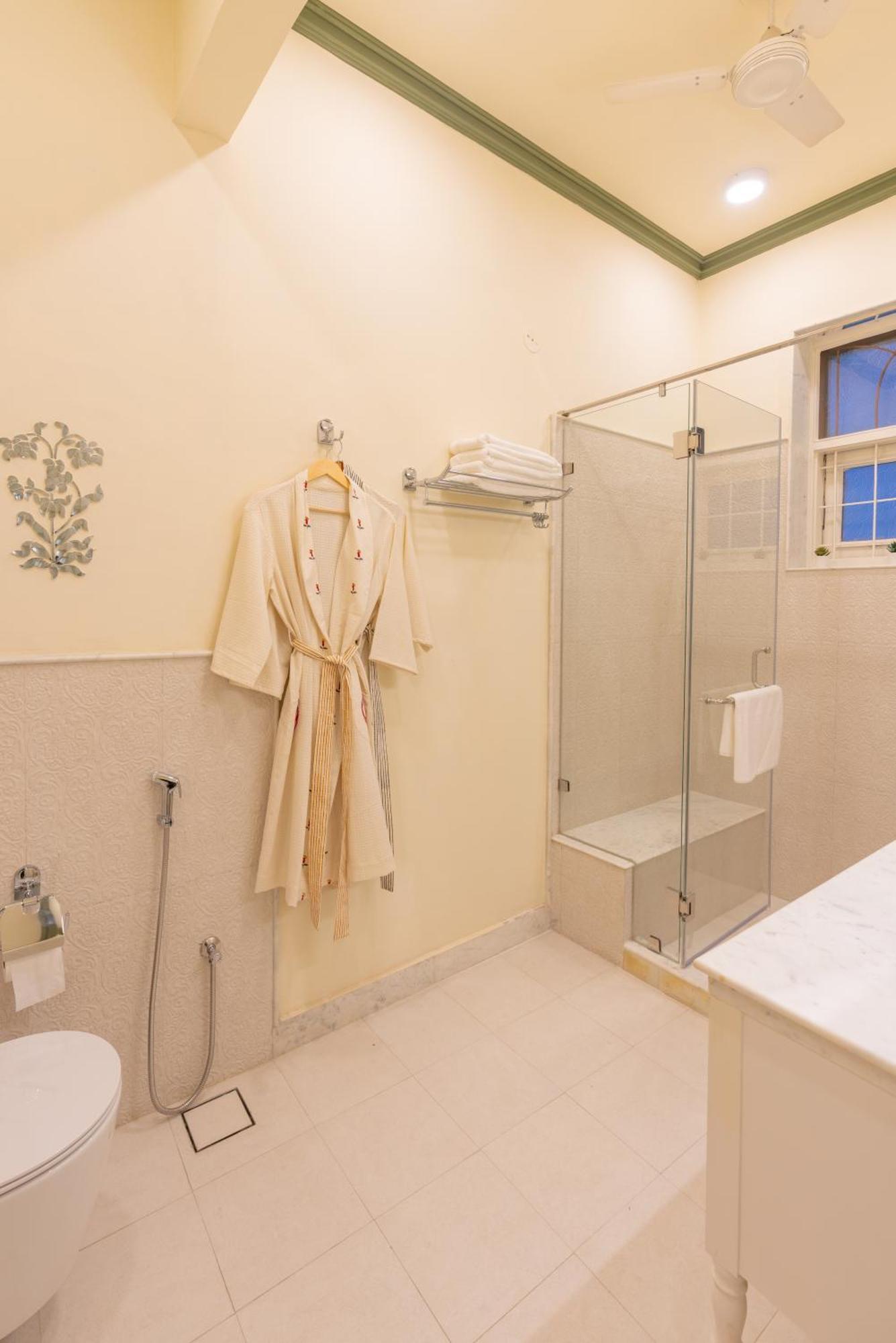 Laalee Hotel Jaipur Phòng bức ảnh