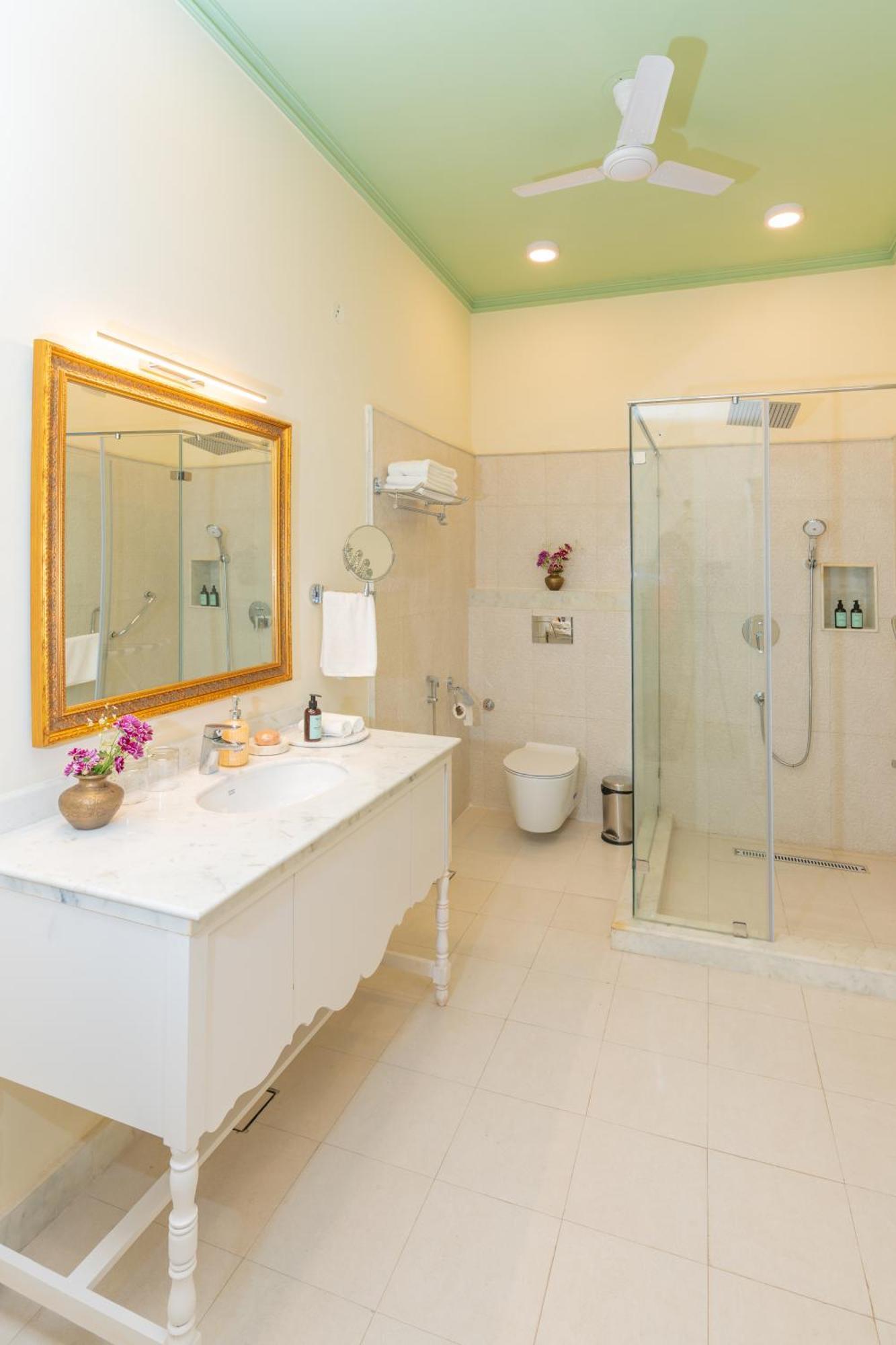 Laalee Hotel Jaipur Phòng bức ảnh